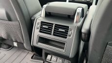 Land Rover Discovery 3.0 D300 R-Dynamic SE 5dr Auto Diesel Station Wagon